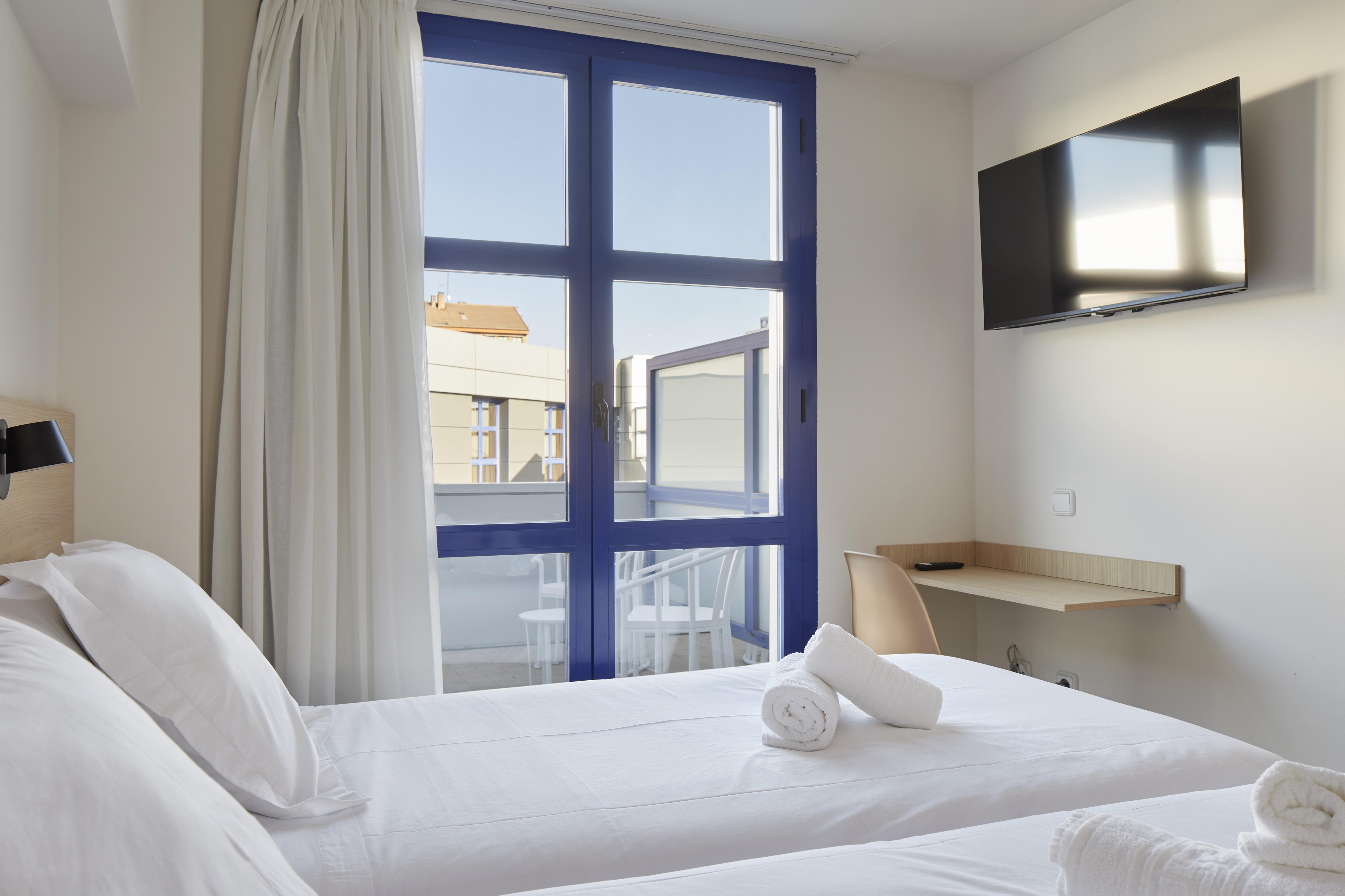 Iraipe Logrono Hotel 外观 照片