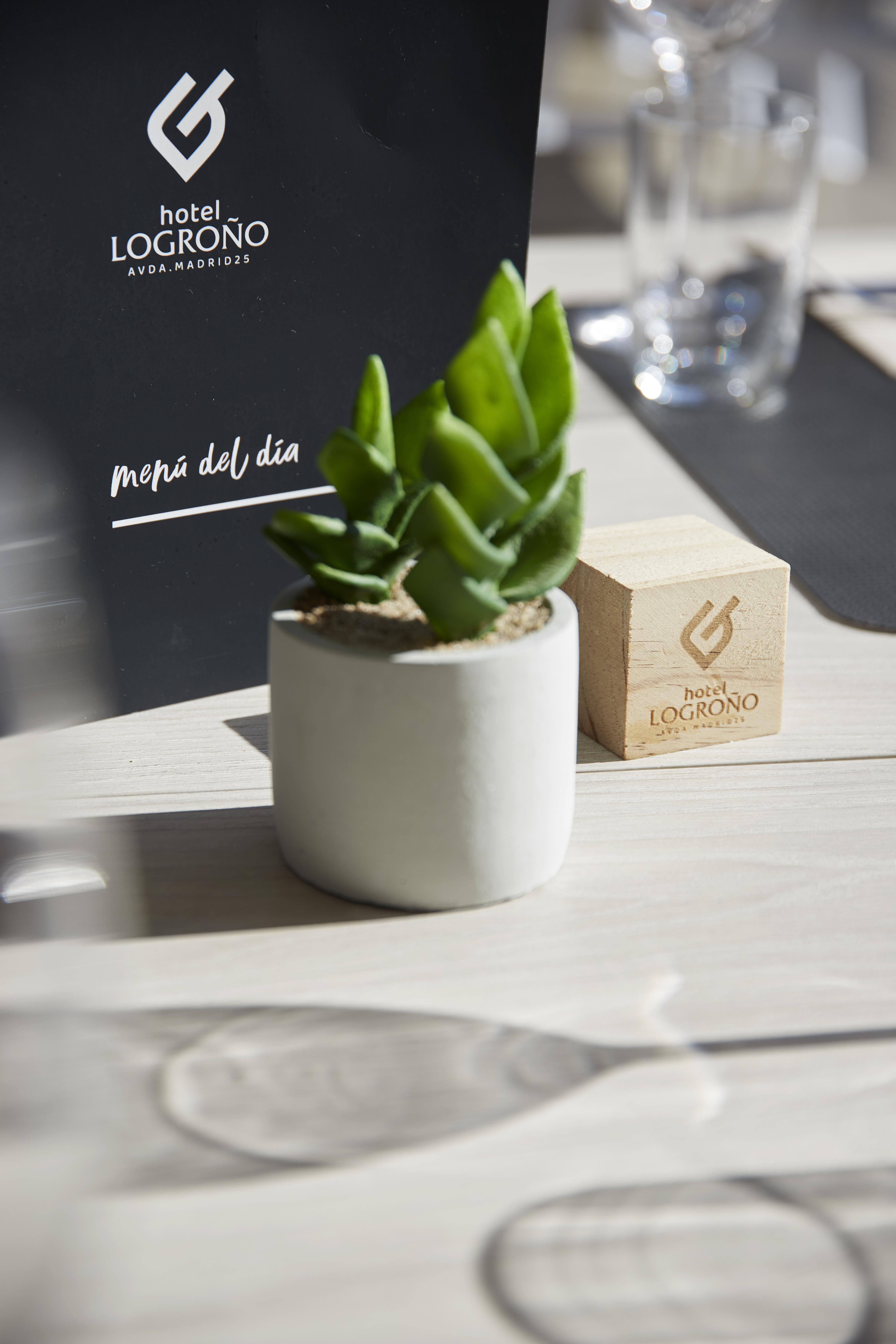 Iraipe Logrono Hotel 外观 照片