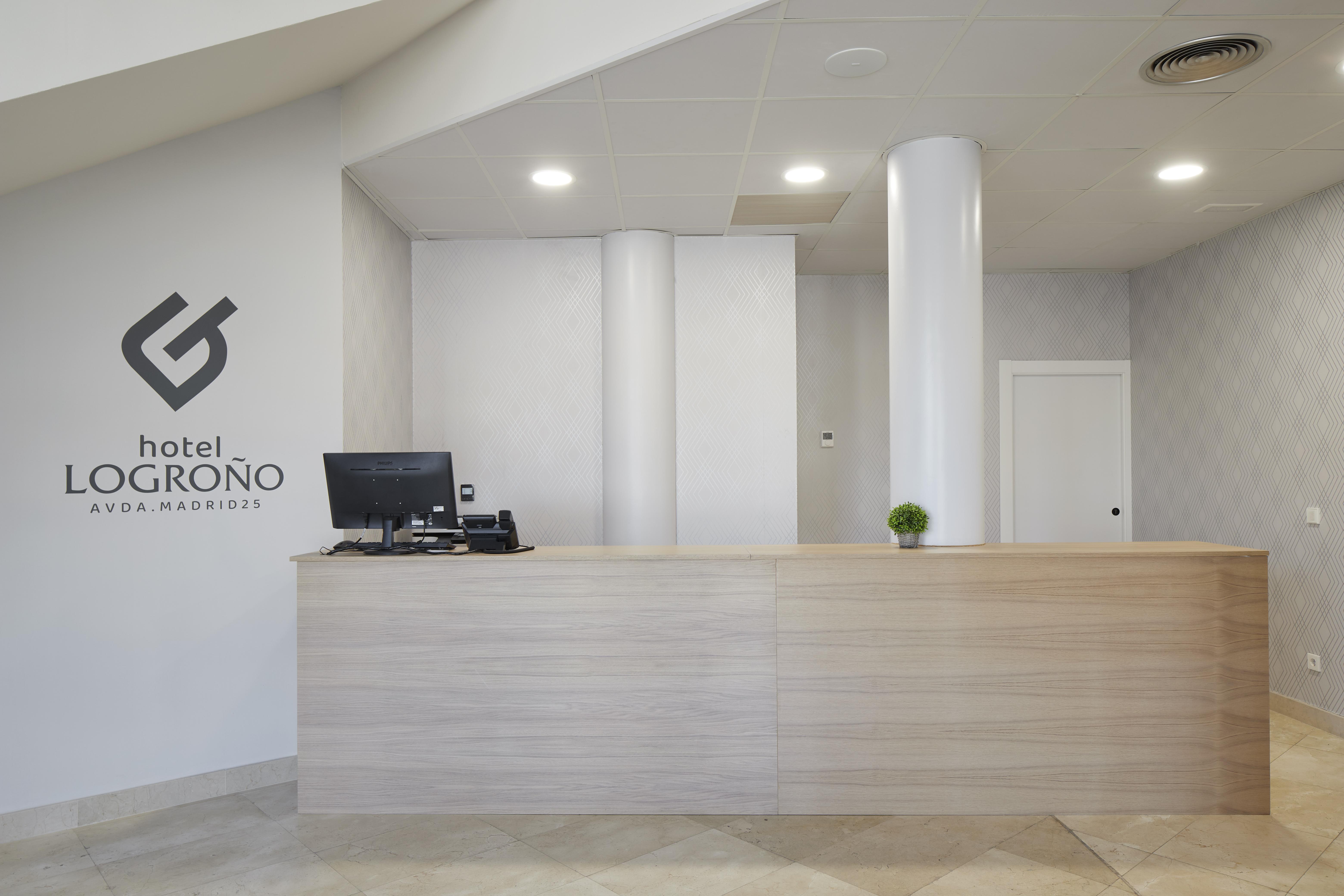 Iraipe Logrono Hotel 外观 照片