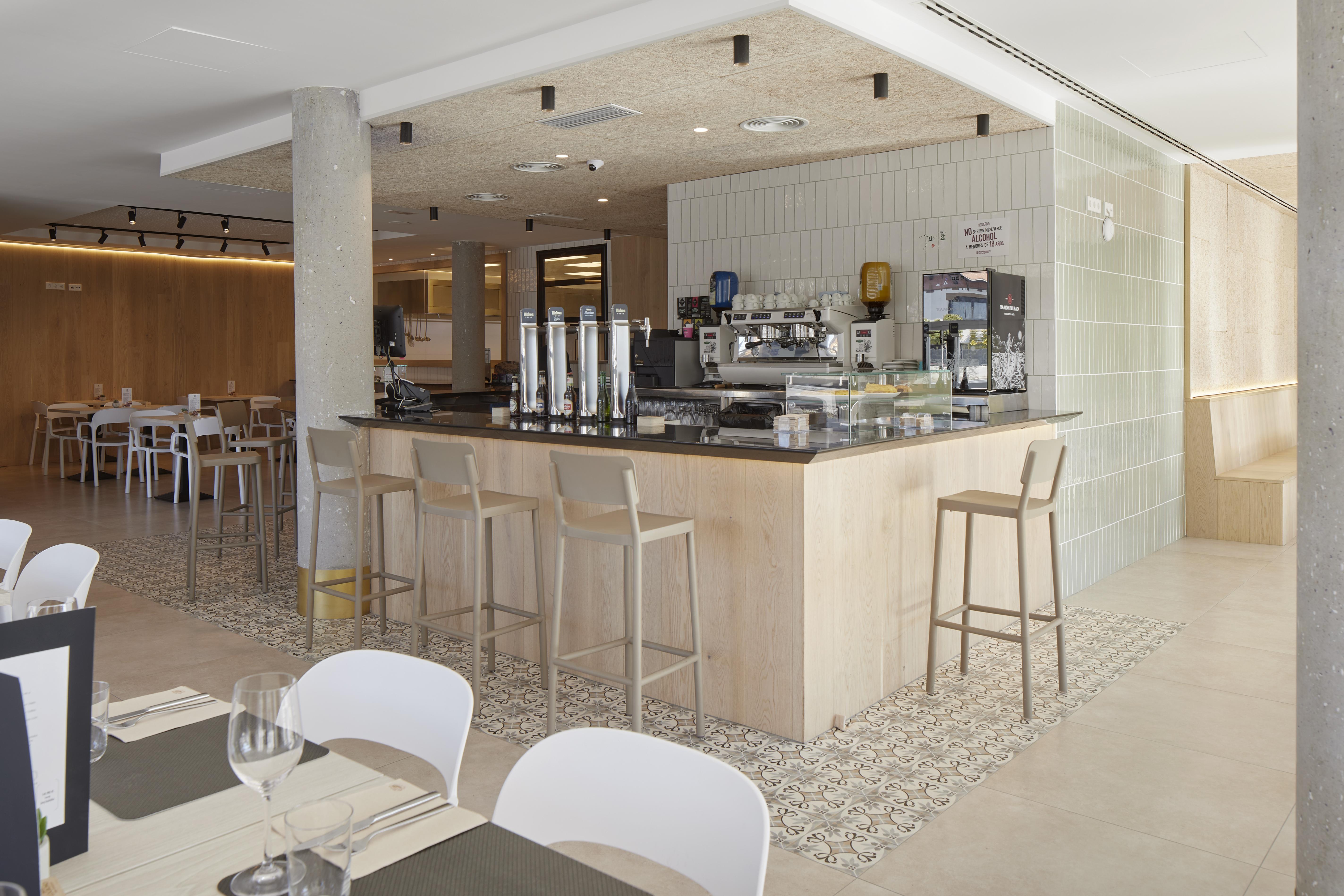 Iraipe Logrono Hotel 外观 照片