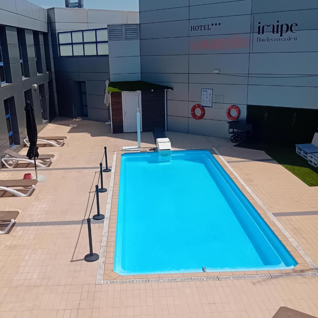 Iraipe Logrono Hotel 外观 照片