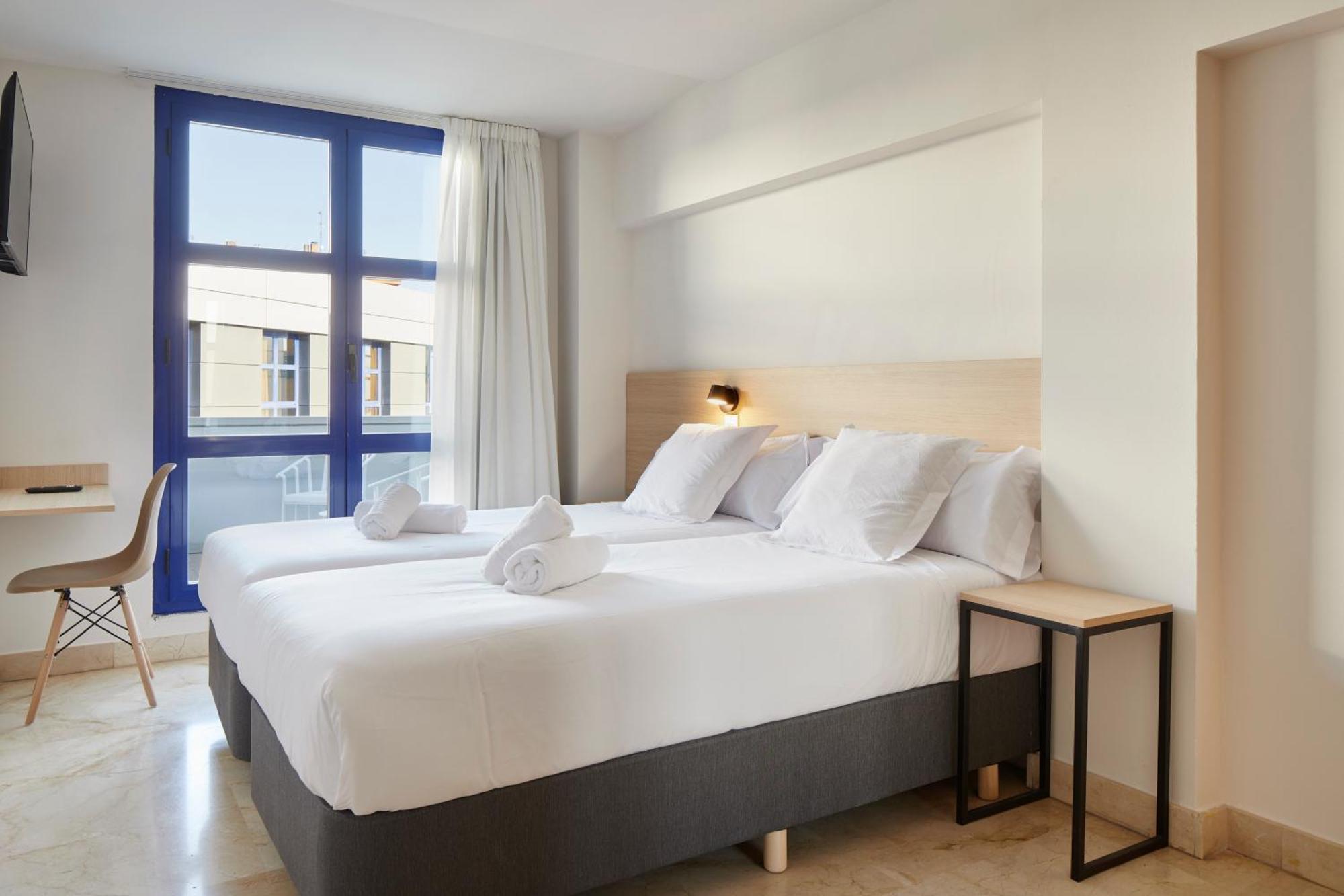 Iraipe Logrono Hotel 外观 照片
